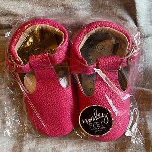 NEW Monkey Feet Mary Jane Moccasins size 12-18 months- Hot Pink